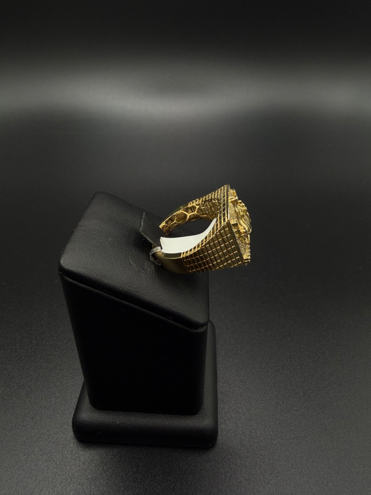 10K Gold Virgin Ring, Size 11