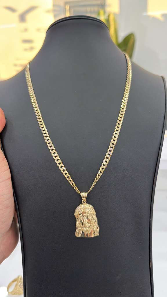 10k hammered chain with Christ pendant