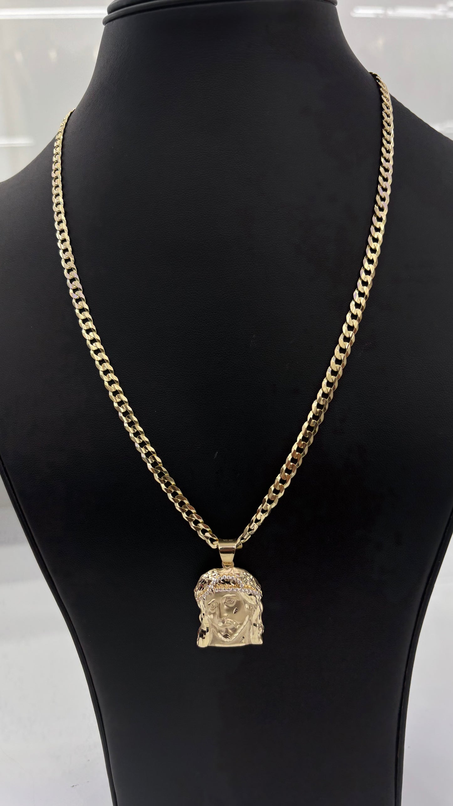 Diamond-cut chain ( solid ) 5 mm x 20” + Pendant Jesus face ( 10k gold )