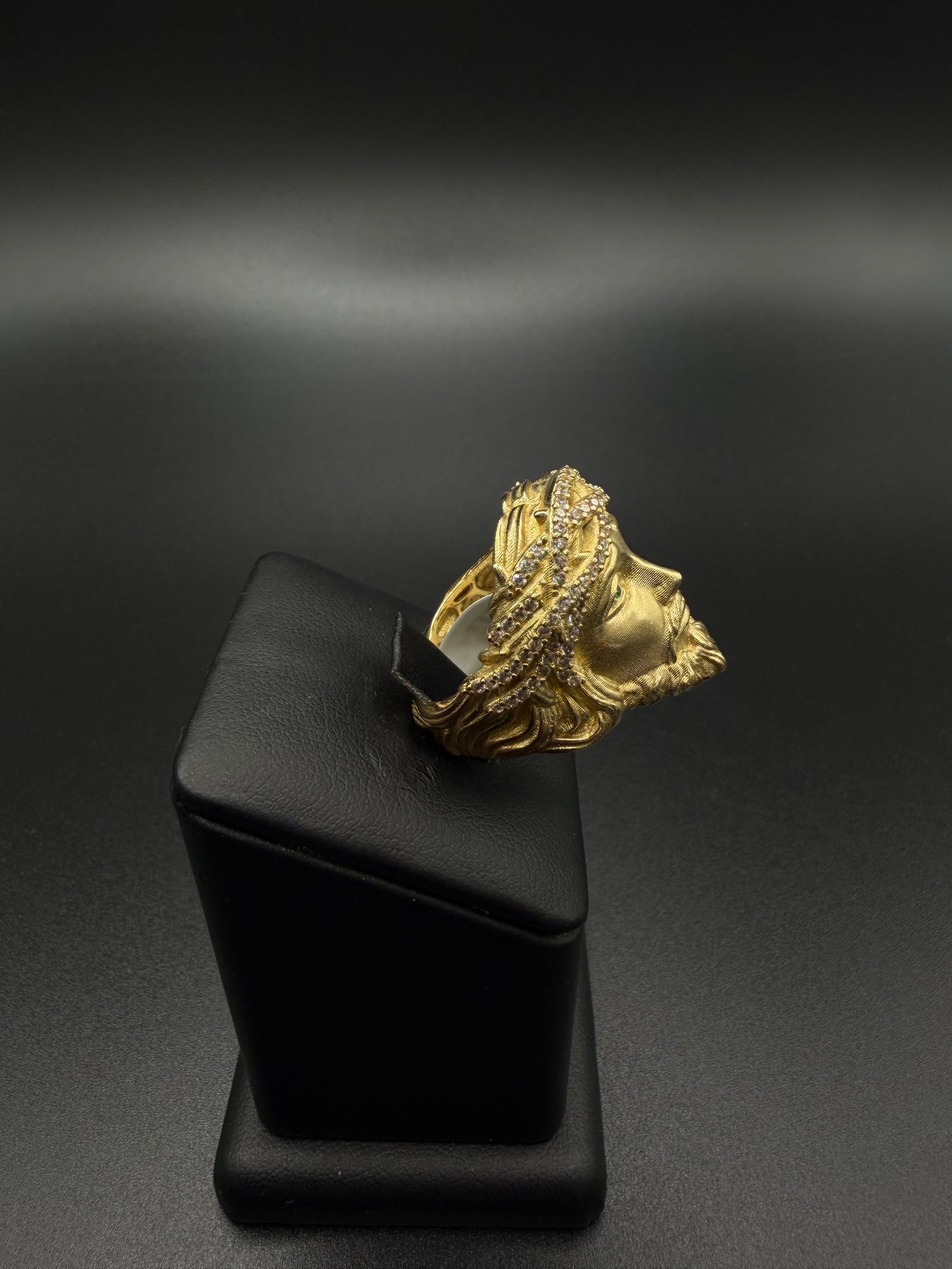 10K Jesus Ring, Size 9 1/2