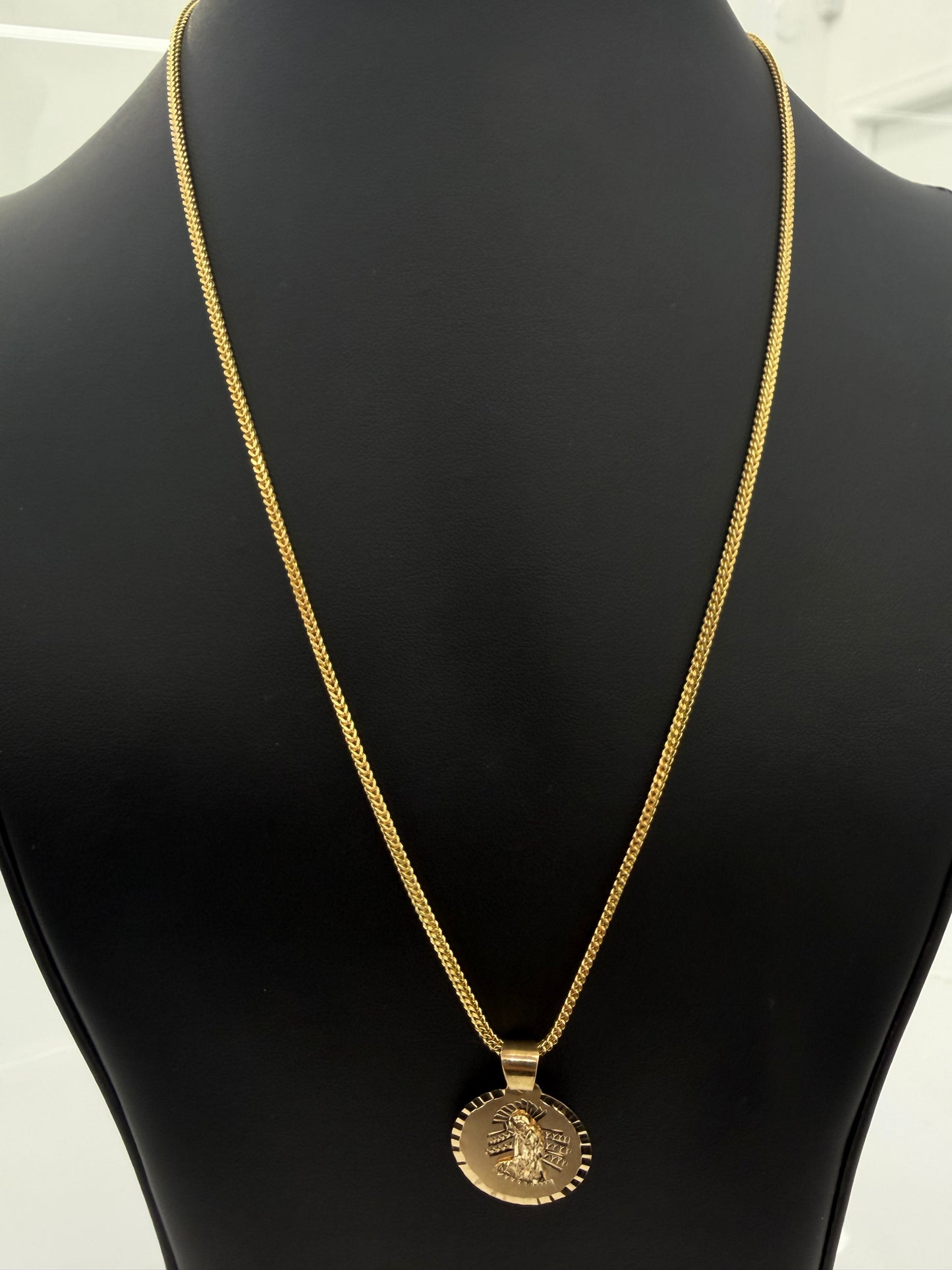 Franco Chain (Hollow) + St. Lazarus Pendant — 10K Gold