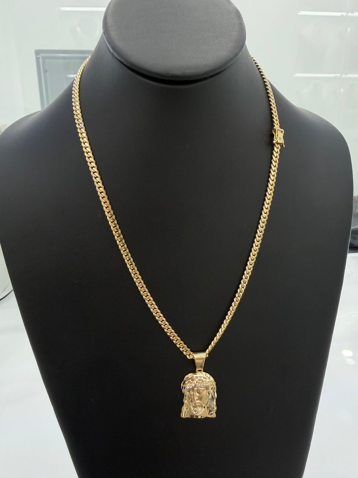 (Combo) Solid Cuban Chain 4mm x 20” + 10K Gold Christ Pendant