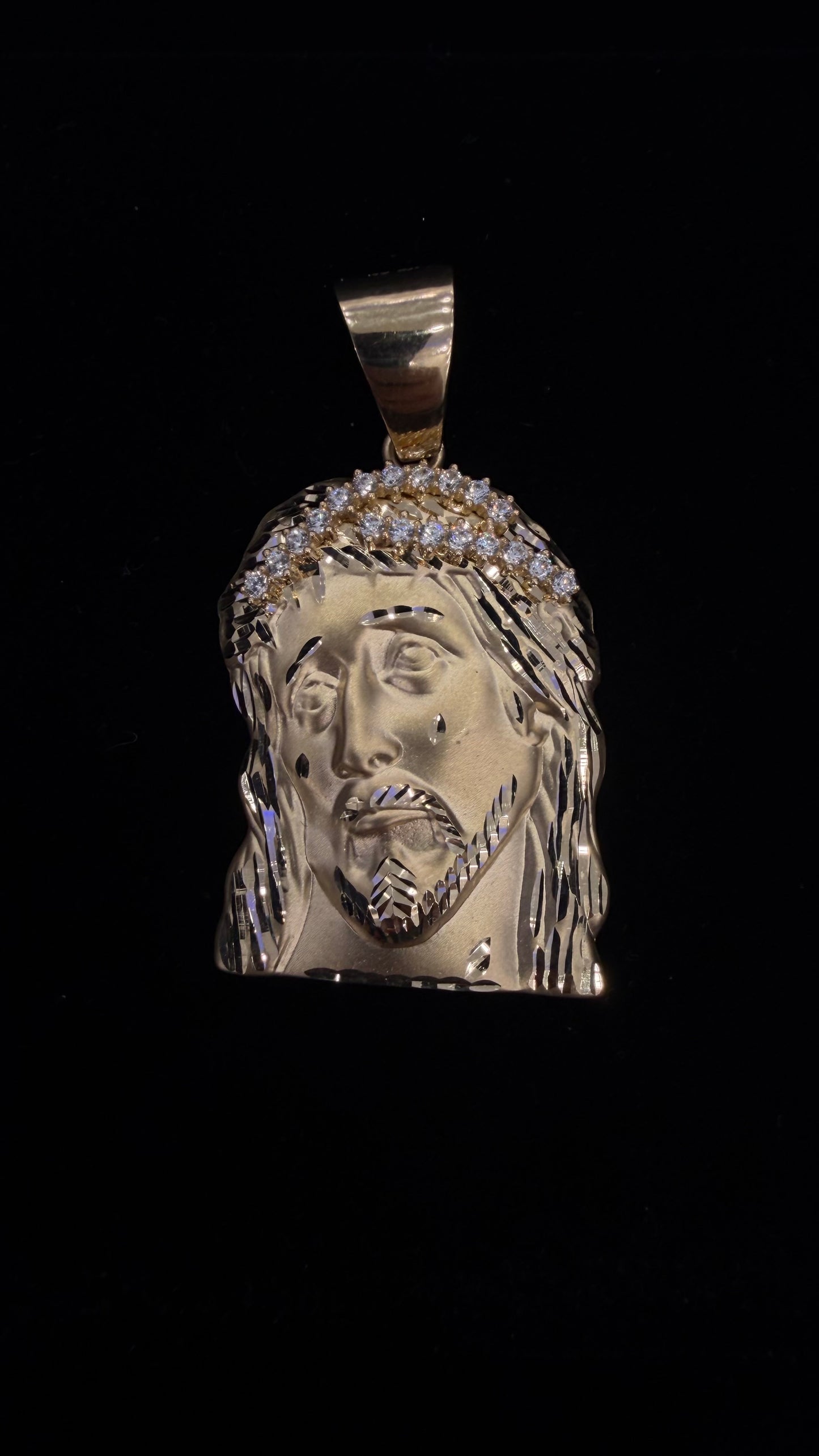 Jesus pendant 10k gold
