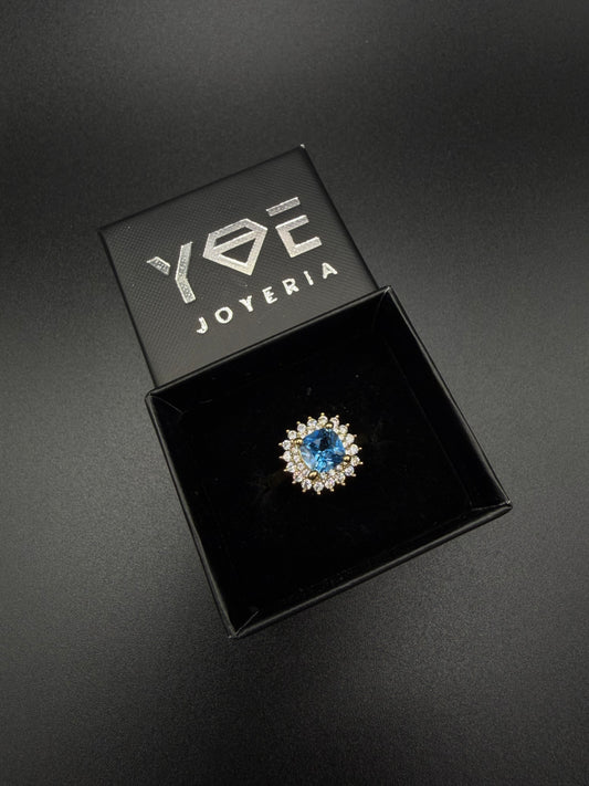 Women's Ring with Blue Stone, 10K Gold, Size 7 1/4