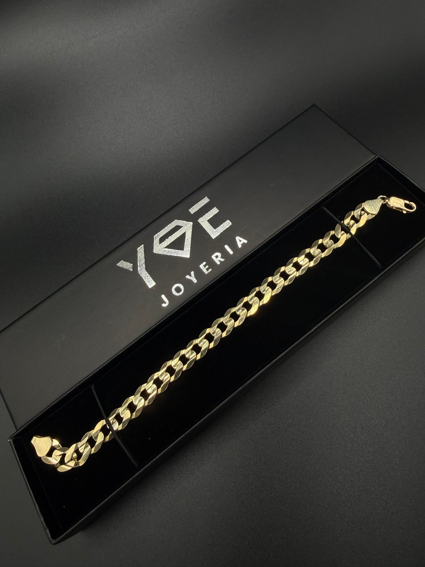 10K Gold Diamond-Cut Bracelet ( Sólid )