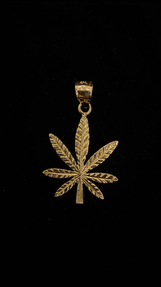 Pendant 10k gold