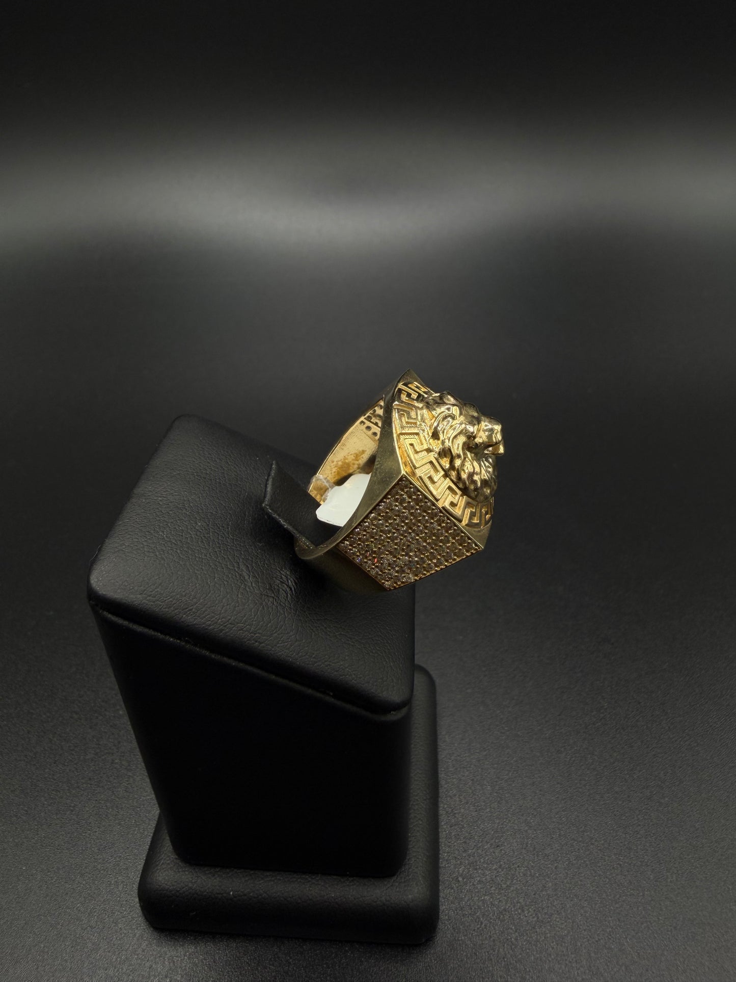 10K Lion Ring, Size 11