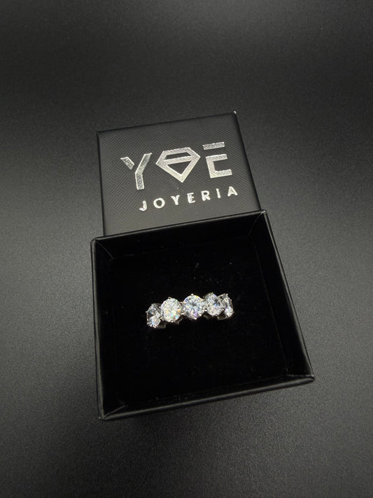 Women's 10k White Gold Ring, Size 8