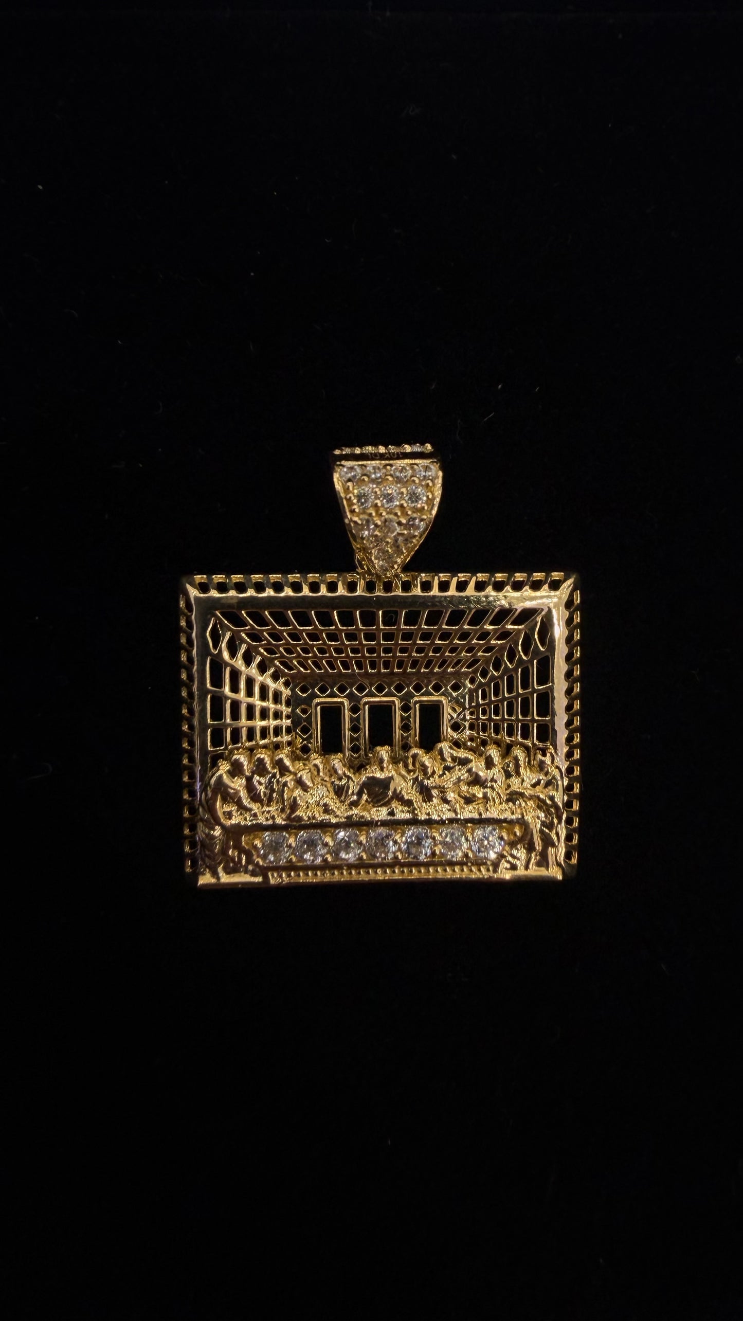 Last Supper Pendant 10k Gold