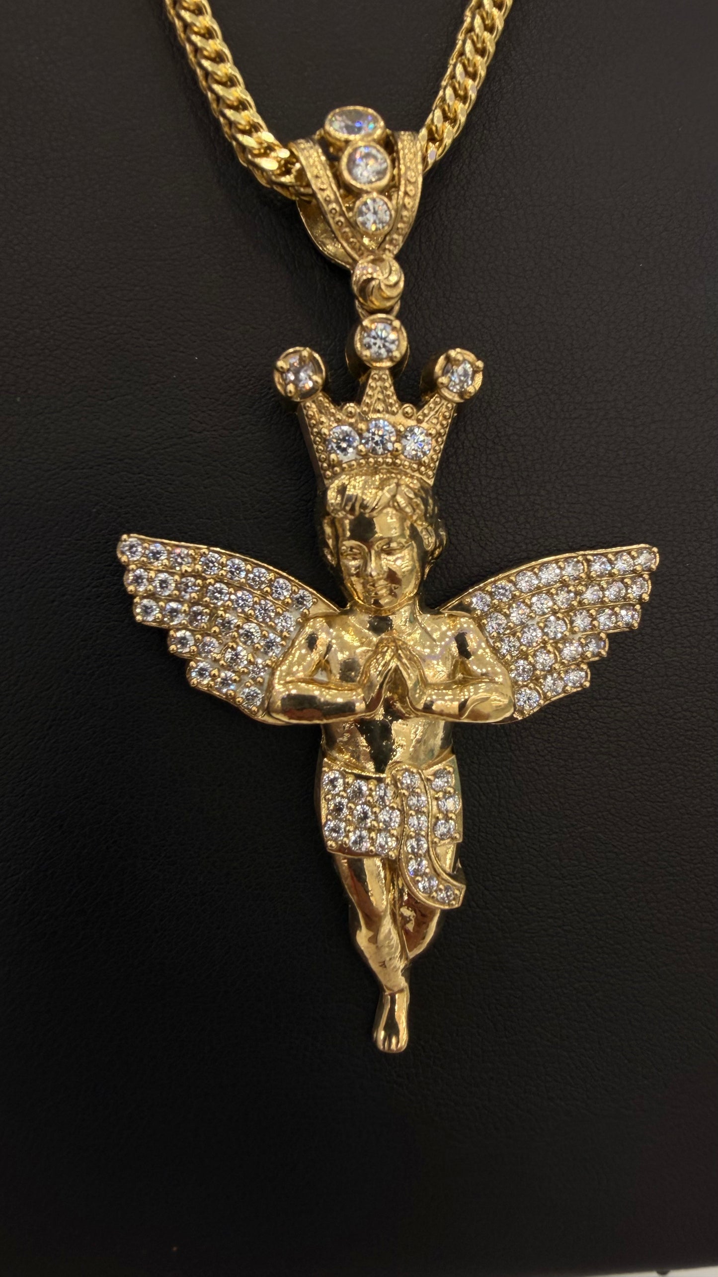 Angel pendant 10k Gold