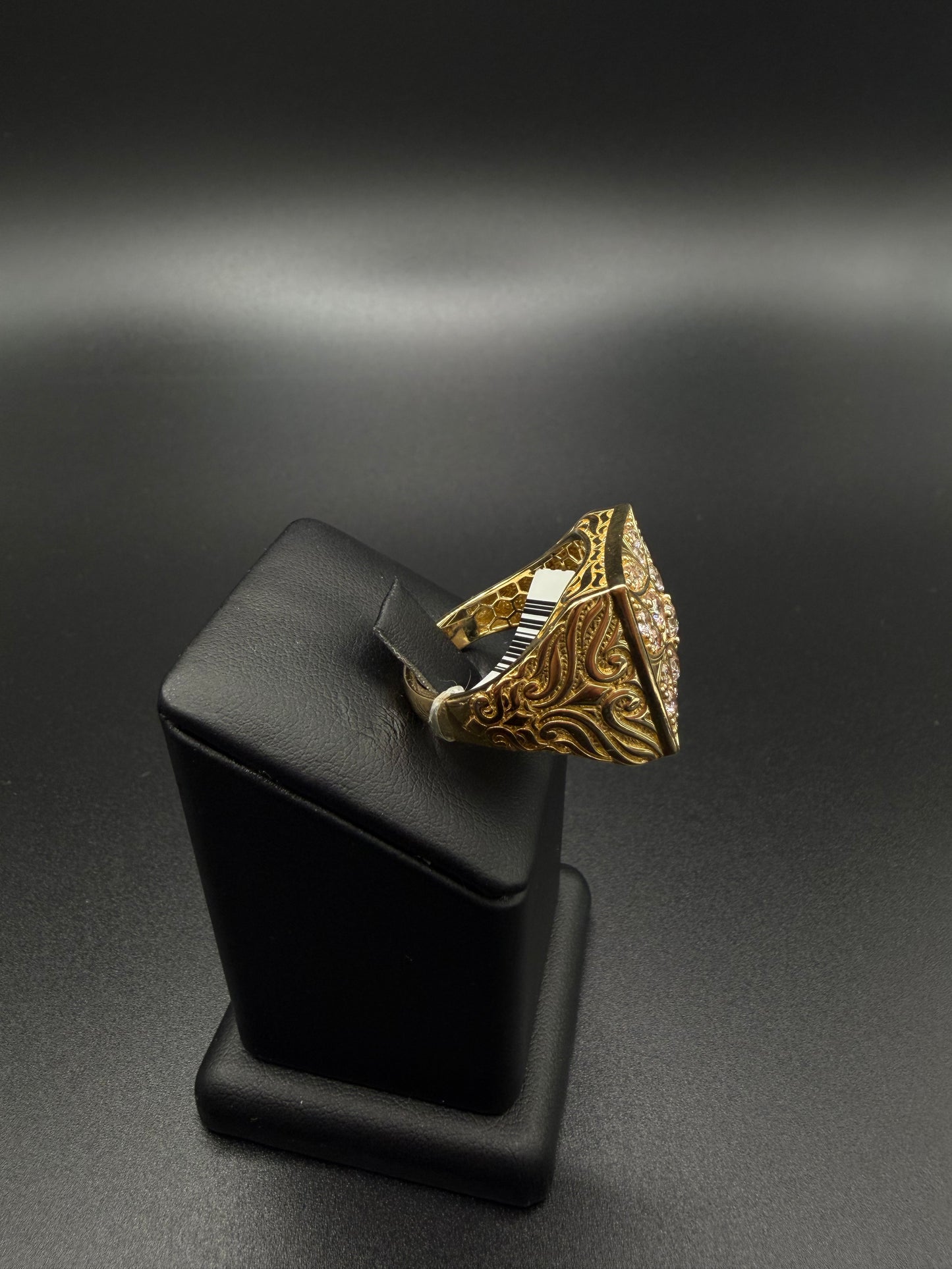 10K Square Rosette Ring, Size 11 1/2