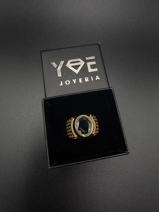 14k Gold Ring with Black Stone, Size 10