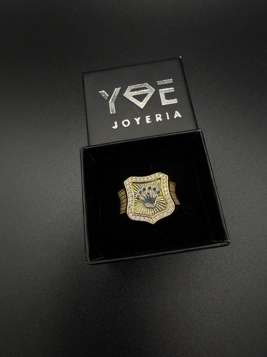 10K Gold Crown Ring, Size 11 1/2