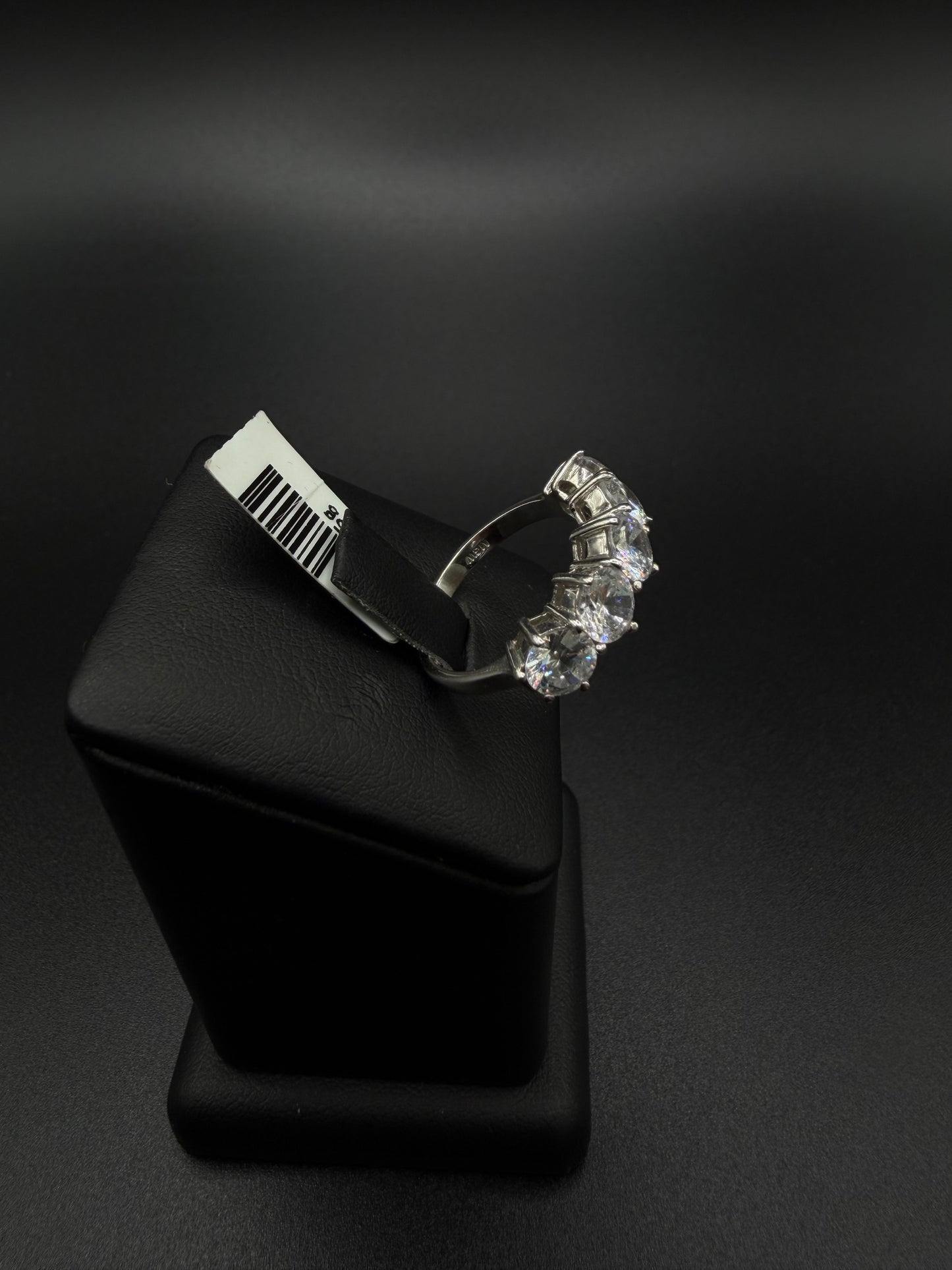 Women's 10k White Gold Ring, Size 8