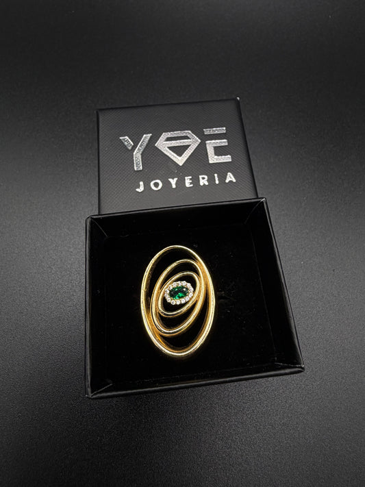 Women's Ring with Green Stone, 14k Gold, Size 8.5