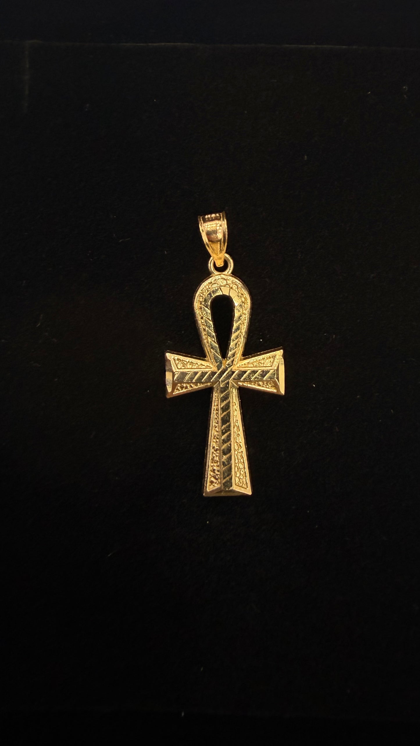 Cross Pendant 10k gold