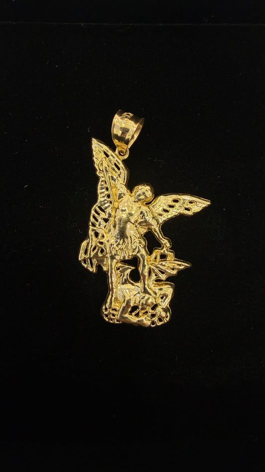 San Miguel Arcángel Pendant 10k gold