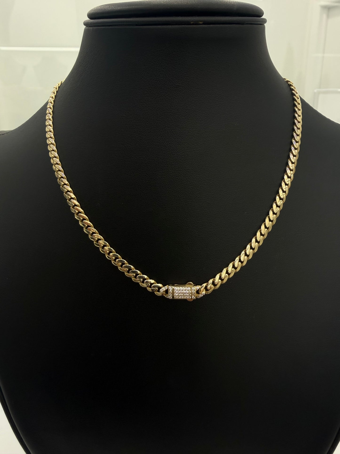 Monaco Chain (Hollow) – 10K Gold