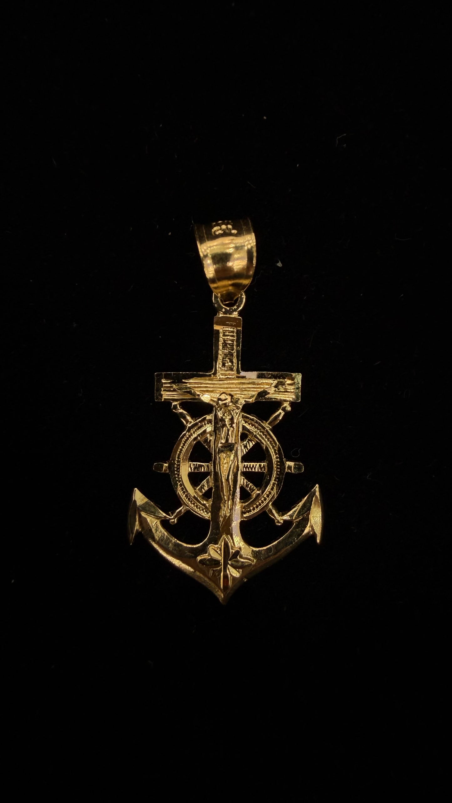 Anchor pendant 10k gold