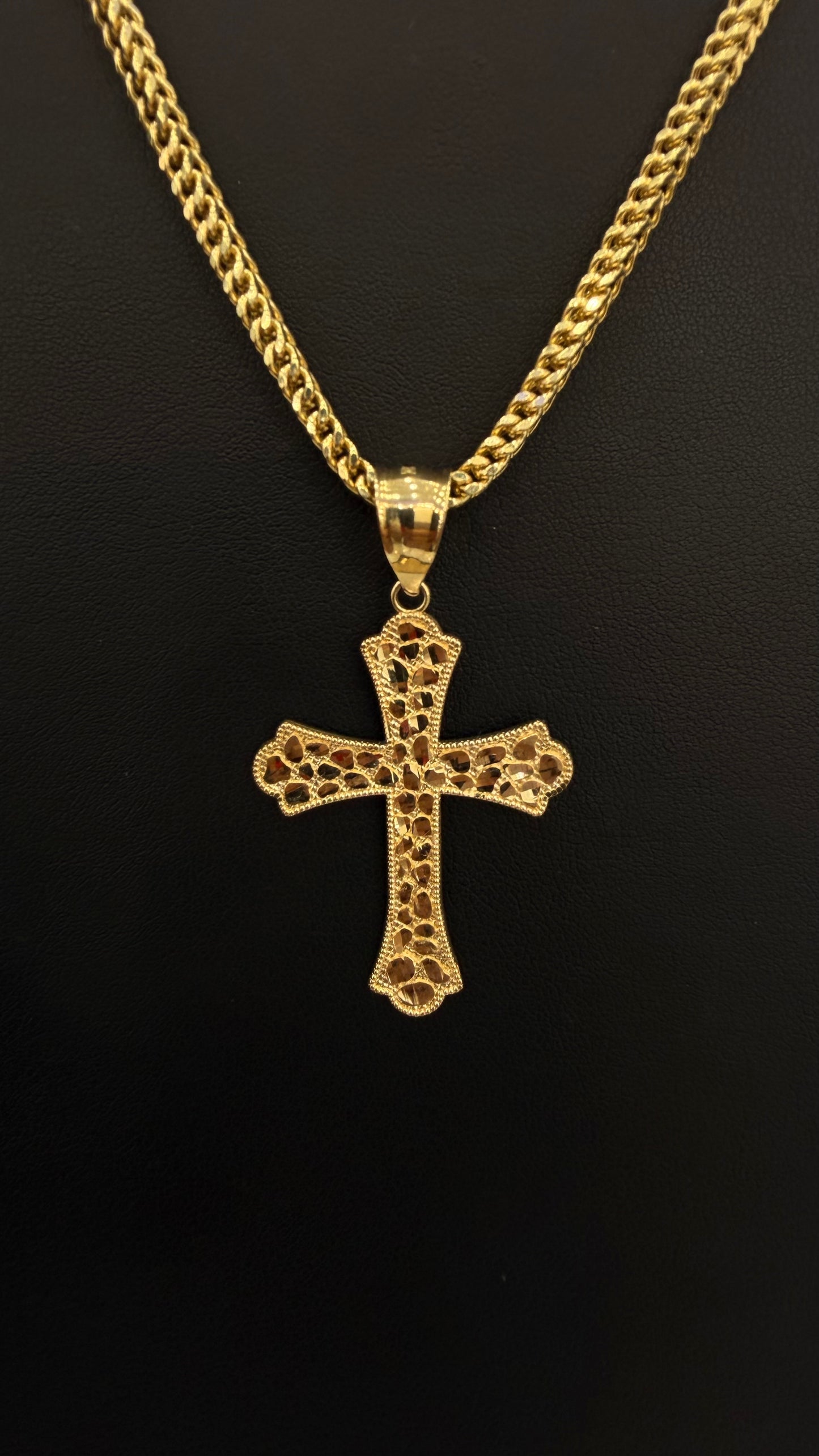 Cross Pendant 10k gold