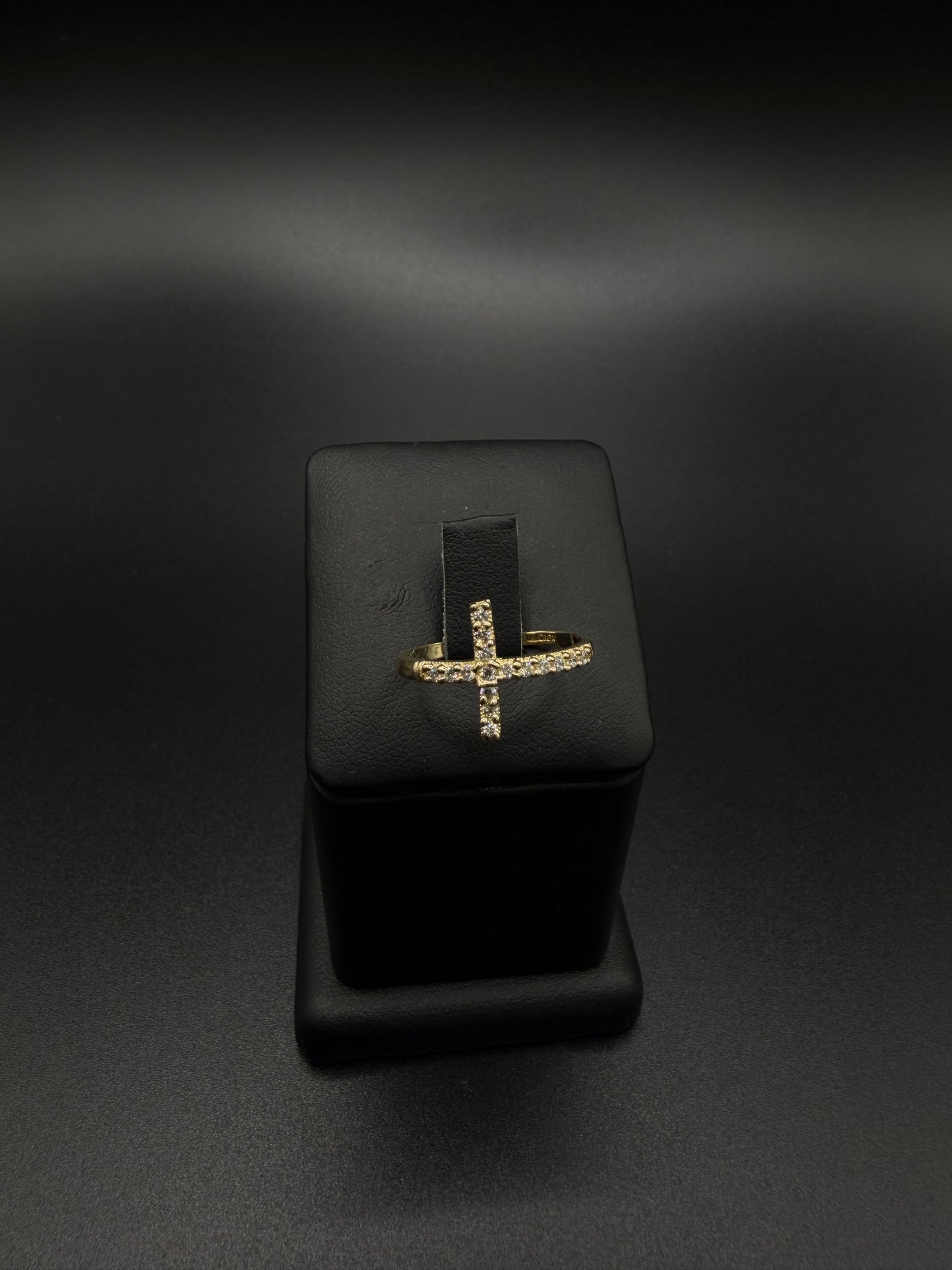 Women's 10K Gold Cross Ring, Size 7