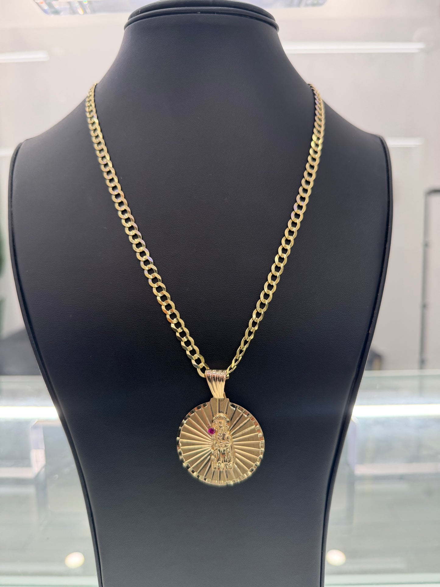 Hammered Chain + 10k Pendant