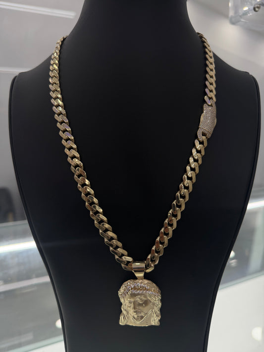 Monaco Chain (hollow) 9mm x 22” + Face of Jesus Pendant 10k Gold